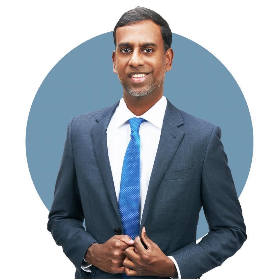 Adrien Samarasinha, Salesperson