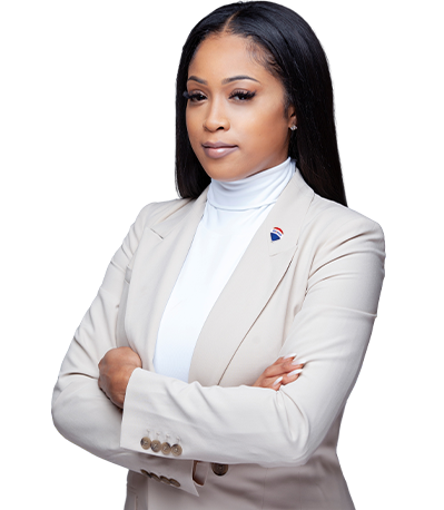 Chinelle Ellington, Broker